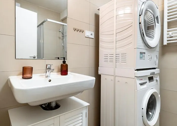 Ah Radnica Jacuzzi Apartmán *